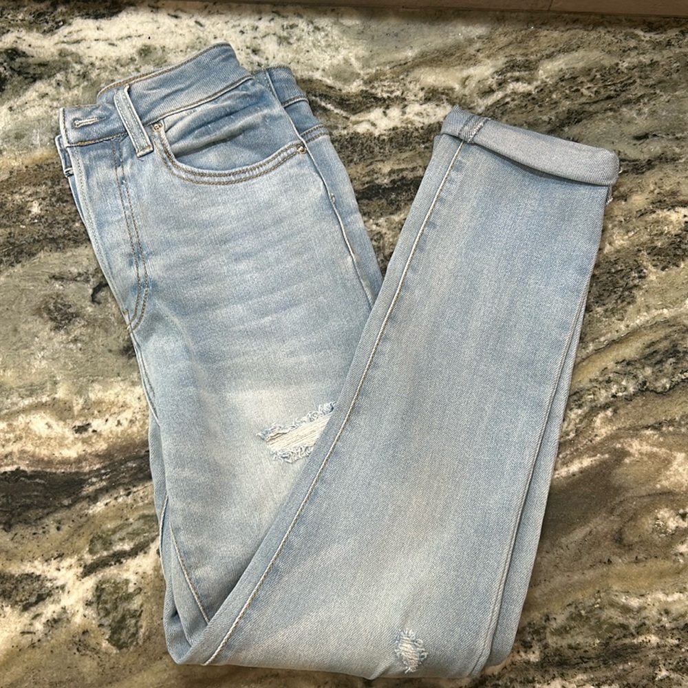 Forever 21 - The Westwood Mom Jean